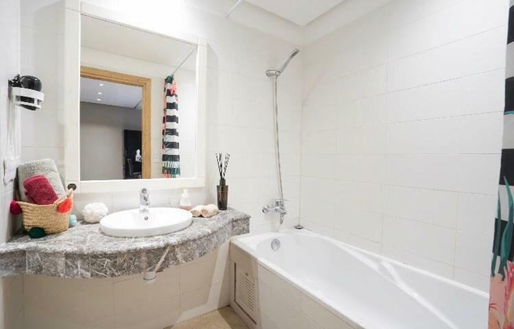Ferienwohnung Luxurious&Elegant Flat Casablanca Exterior foto